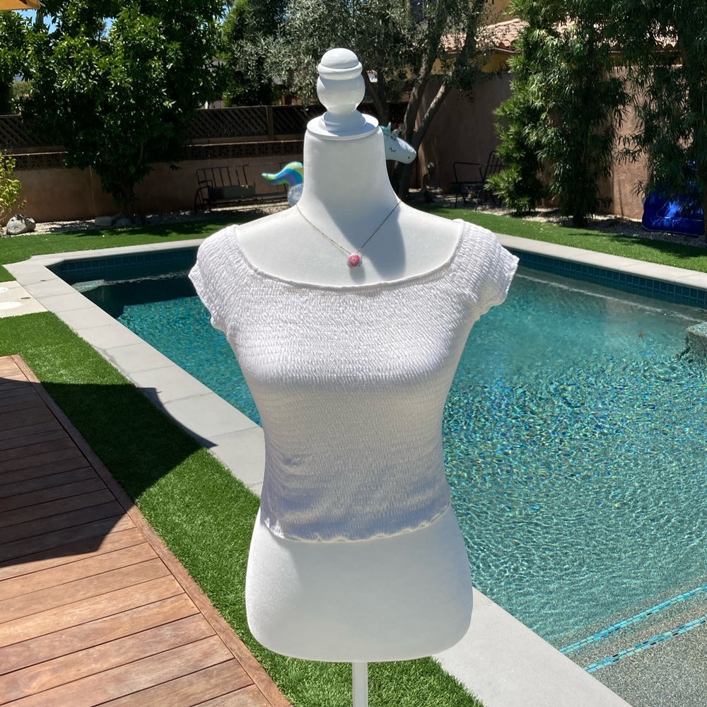 Brandy Melville white top